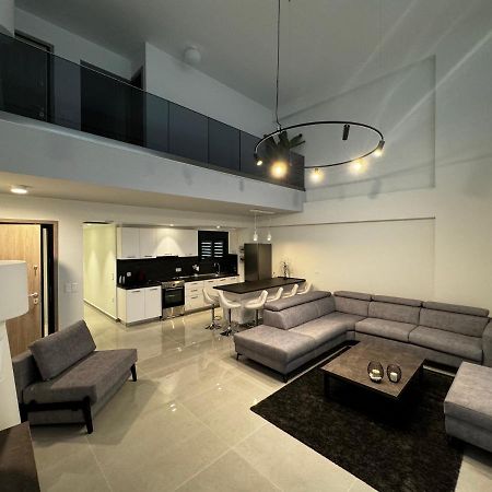 Icon Urban Living Trikala Bed & Breakfast Exterior foto