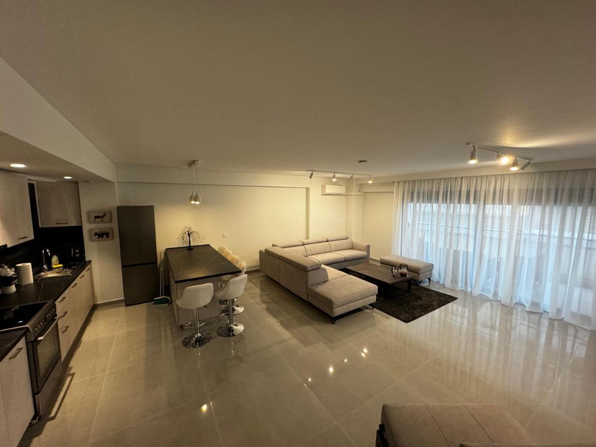 Icon Urban Living Trikala Bed & Breakfast Exterior foto