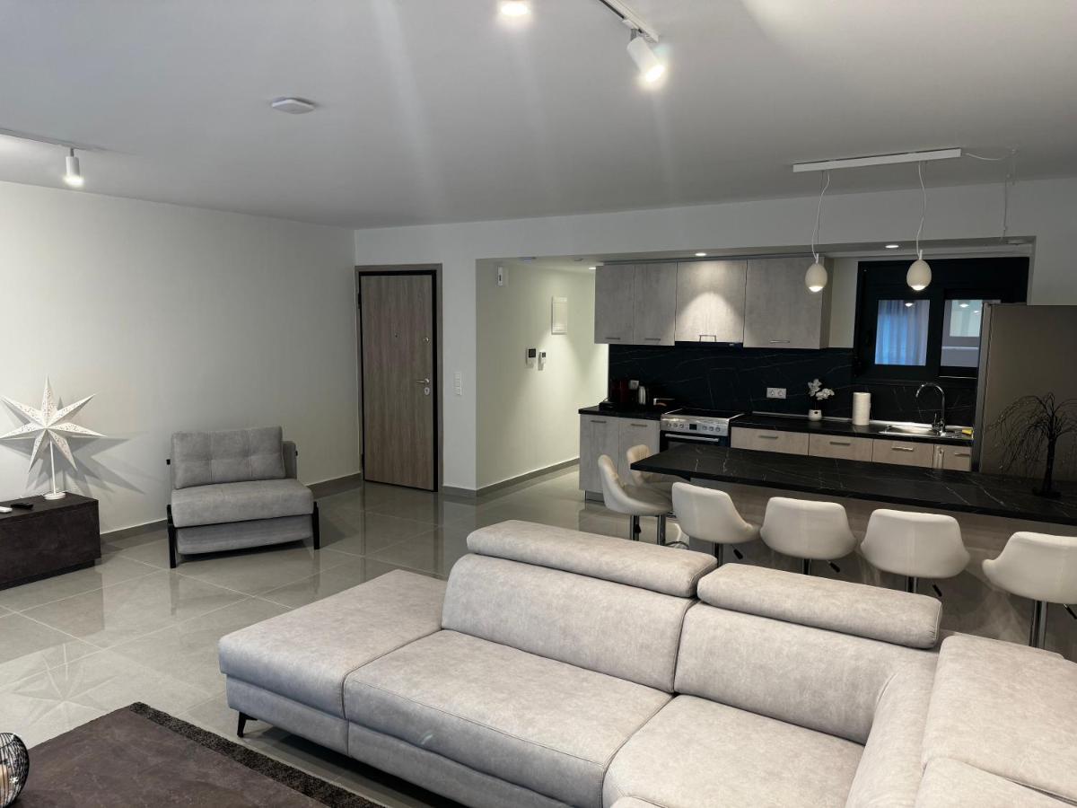 Icon Urban Living Trikala Bed & Breakfast Exterior foto